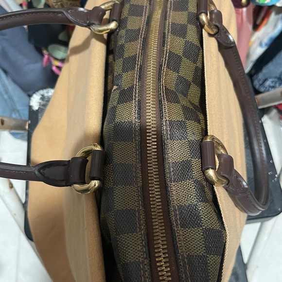 Louis Vuitton Vintage Handbag - Picture 14 of 16